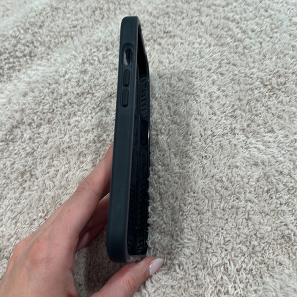 Tech 21 iPhone 14  pro case - Picture 4 of 4